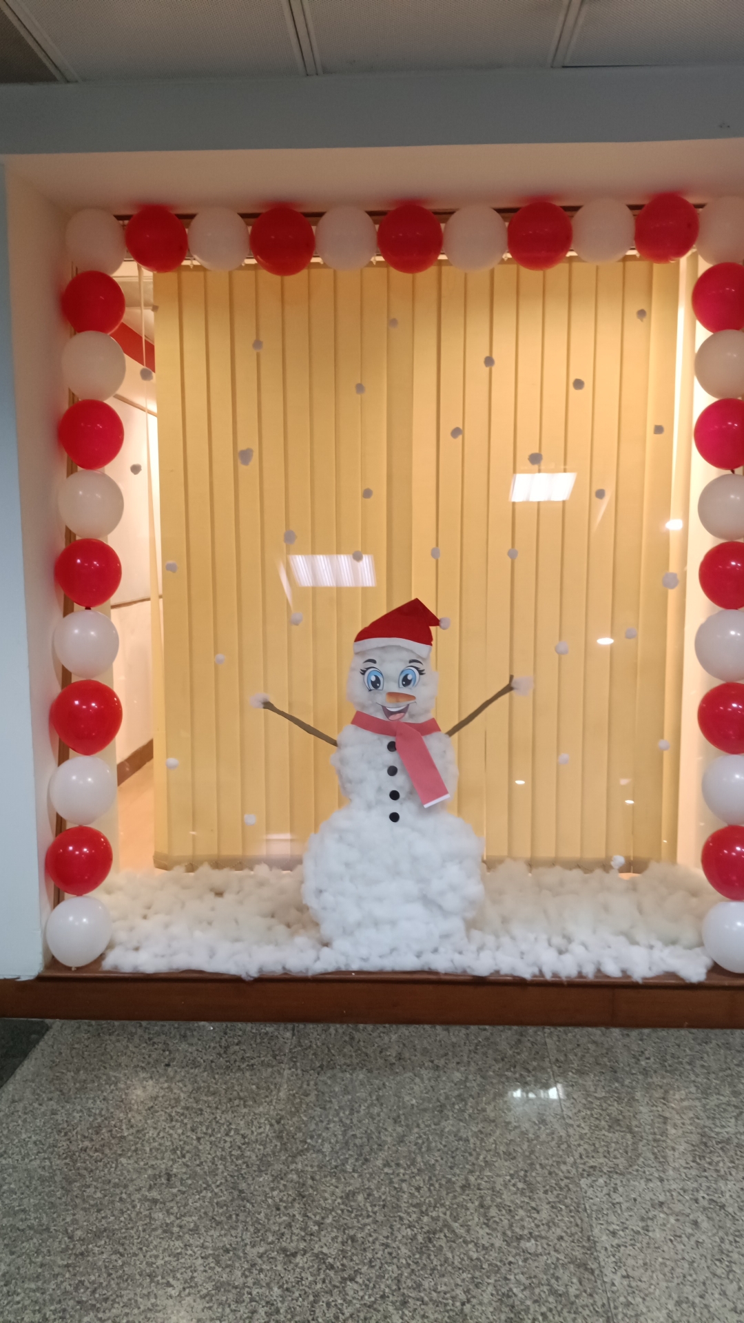 Snow Party Decoration